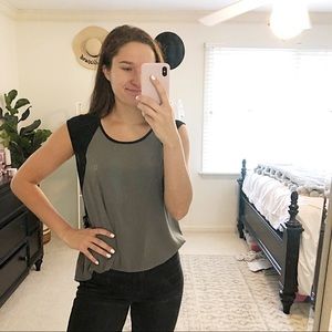 gray and black American eagle top